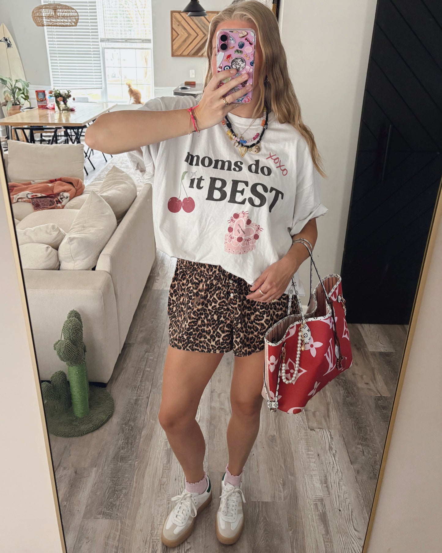 Moms Do It Best Tee